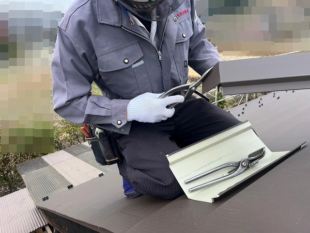 北杜市　屋根カバー工事